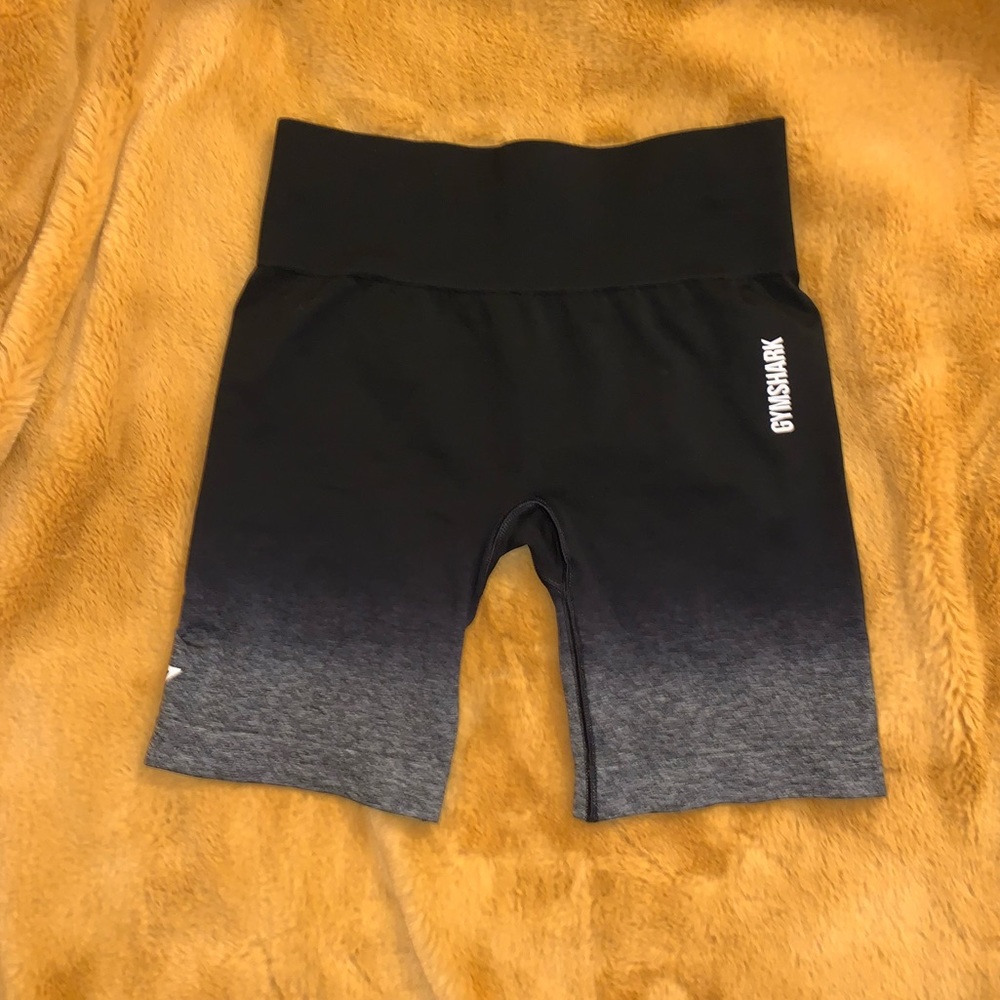 GYMSHARK Shorts